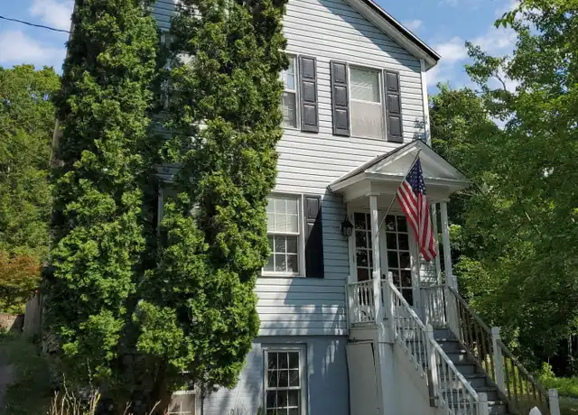Property at 2 Lawrence St, Rensselaer, NY, 12144, 1 bed, 1 bath, [object Object]