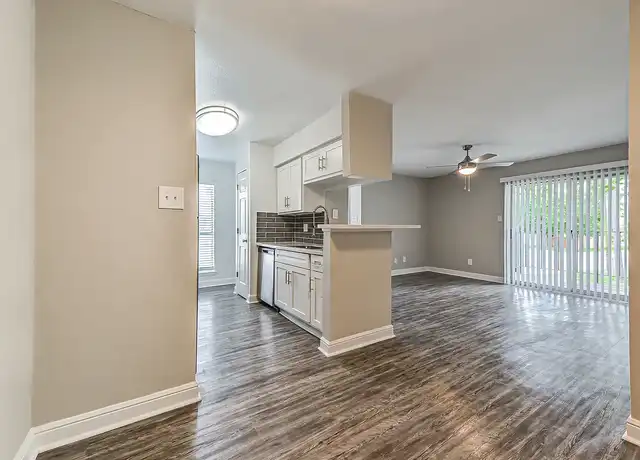 Property at Calder Square Apartments - 1111 W Main St, League City, TX, 77573, 1-2 bed, 1-2 bath, [object Object]