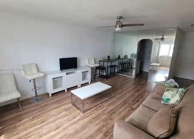 Property at 1821 NE 62nd St #405, Fort Lauderdale, FL, 33308, 1 bed, 1 bath, [object Object]
