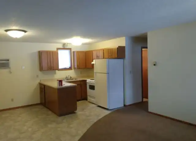 Property at 5827 Laverne Cir N Unit 2, Baxter, MN, 56425, 2 beds, 1 bath, [object Object]