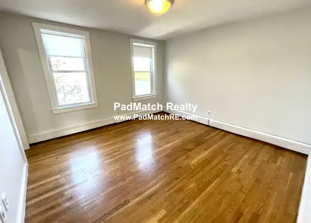Property at 66 Middle St Unit 3, Boston, MA, 02127, 3 beds, 1 bath, [object Object]