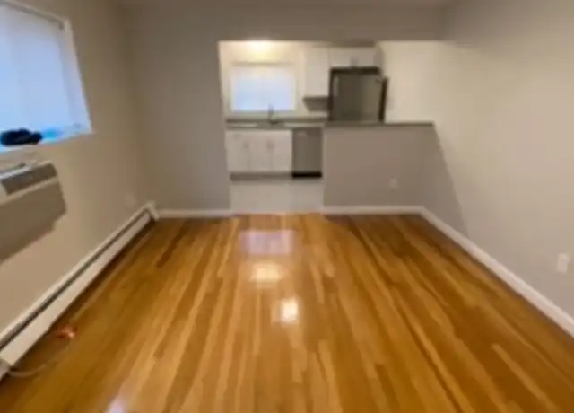 Property at 7 Holmes St Unit 4B, Quincy, MA, 02171, 1 bed, 1 bath, [object Object]