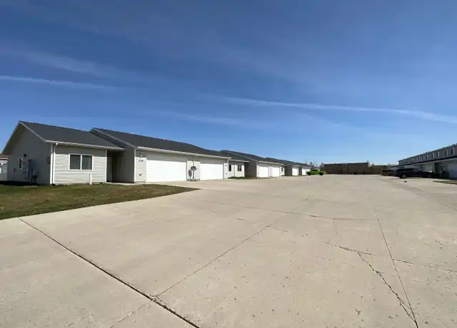 Property at 2138 Landmark Cir Unit 2146, Minot, ND, 58703, 2 beds, 2 baths, [object Object]