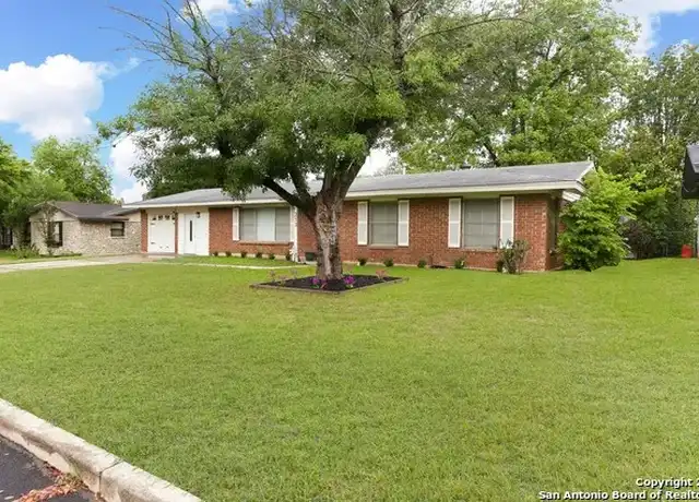 Property at 213 Pecan Dr, Schertz, TX, 78154, 4 beds, 2 baths, [object Object]