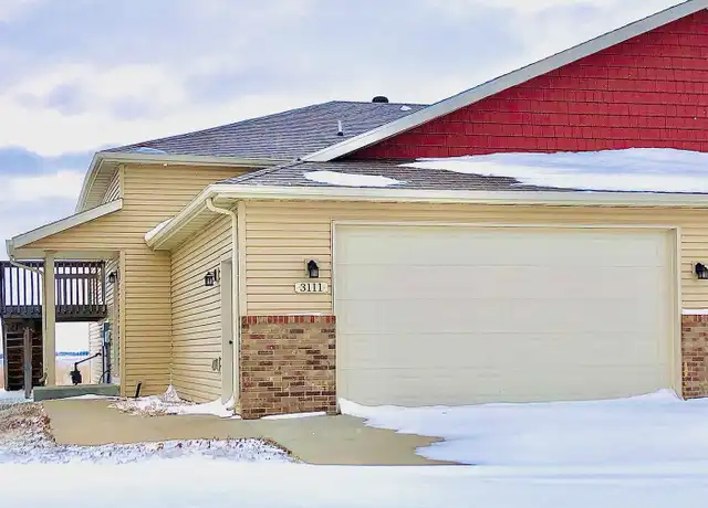 Property at 3111 8th St NE, Minot, ND, 58703, 4 beds, 2 baths, [object Object]