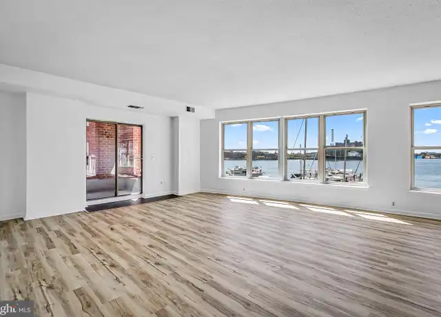 Property at 960 Fell St #311, Baltimore, MD, 21231, 2 beds, 2.5 baths, [object Object]