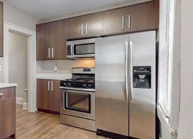 Property at 1988 N 4th St, Columbus, OH, 43201, 3 beds, 1 bath, [object Object]