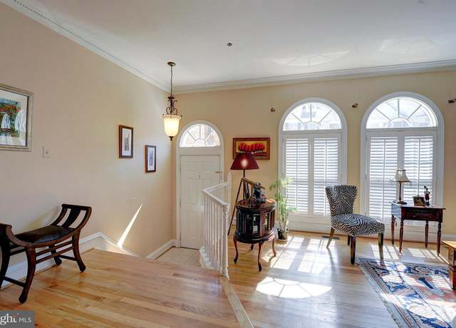 Photo of 9723 Whitley Park Pl Unit TH-7, Bethesda, MD 20814