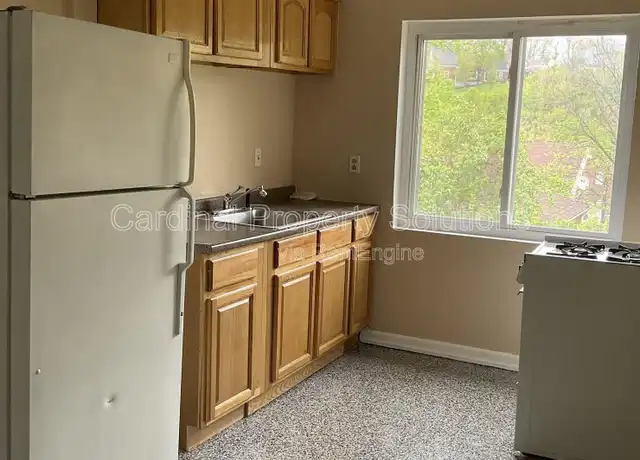Property at 126 Glenridge Pl Unit C, Cincinnati, OH, 45217, 1 bed, 1 bath, [object Object]