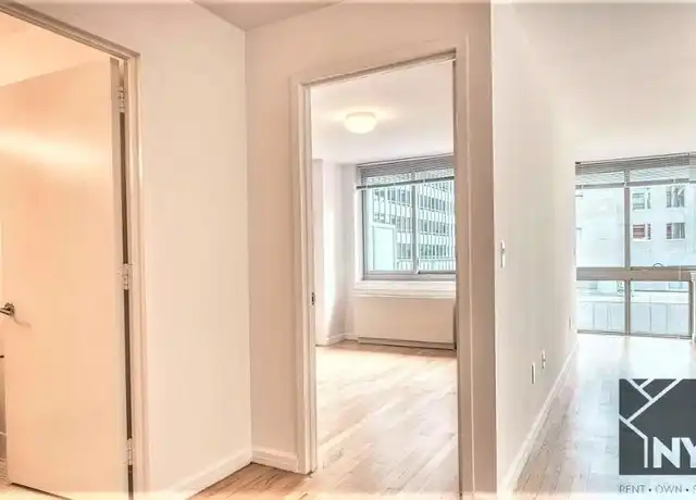 Property at 2 Gold St Unit 813, New York, NY, 10038, 3 beds, 2 baths, [object Object]