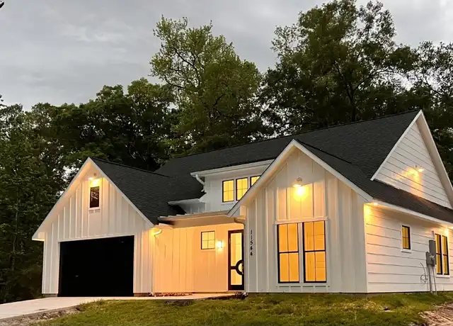 Property at 11544 Mockingbird Hl, Conroe, TX, 77303, 3 beds, 2 baths, [object Object]