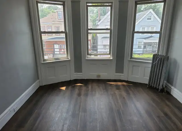 Property at 96 Cummings St Unit 2, Irvington, NJ, 07111, 3 beds, 1 bath, [object Object]