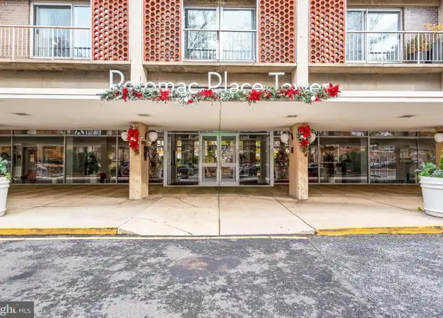 Property at 800 4th St SW Unit S501, Washington, DC, 20024, 1 bed, 1 bath, [object Object]