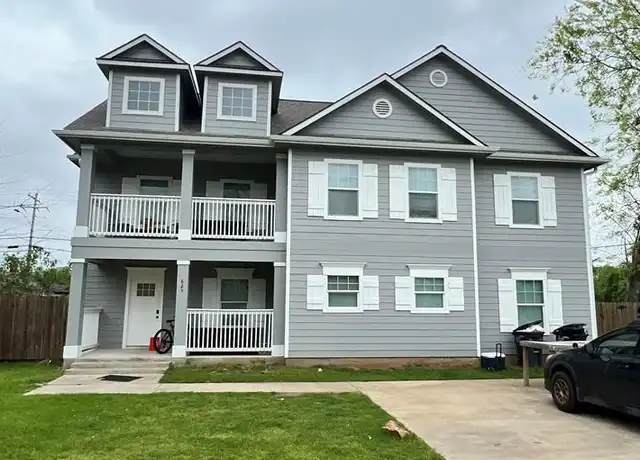 Property at 825 Avenue B, College Station, TX, 77840, 5 beds, 5.5 baths, [object Object]