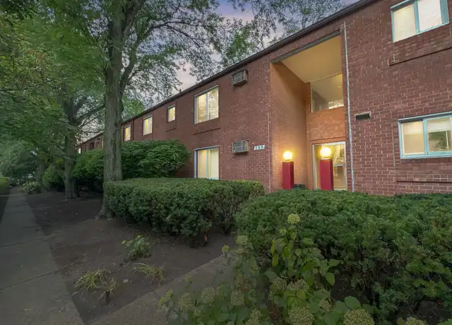 Property at 355 E 14 Mile Rd, Birmingham, MI, 48009, 2 beds, 1 bath, [object Object]
