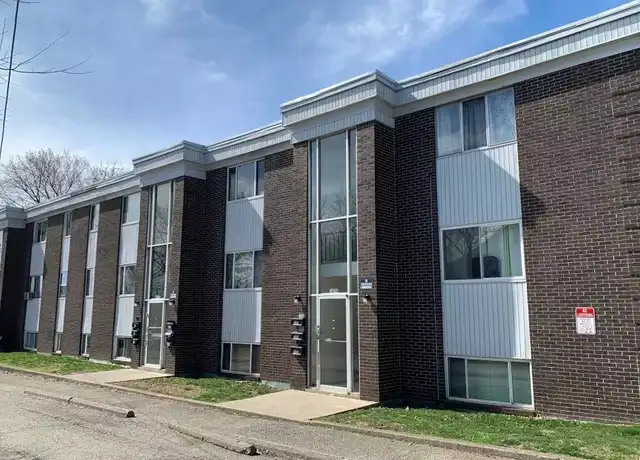 Property at 1038 Cherry Dr Unit 5, Dayton, OH, 45406, 2 beds, 1 bath, [object Object]