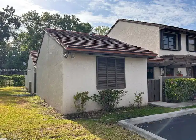 Property at 13301 SW 88th Ter Unit A, Miami, FL, 33186, 3 beds, 2 baths, [object Object]