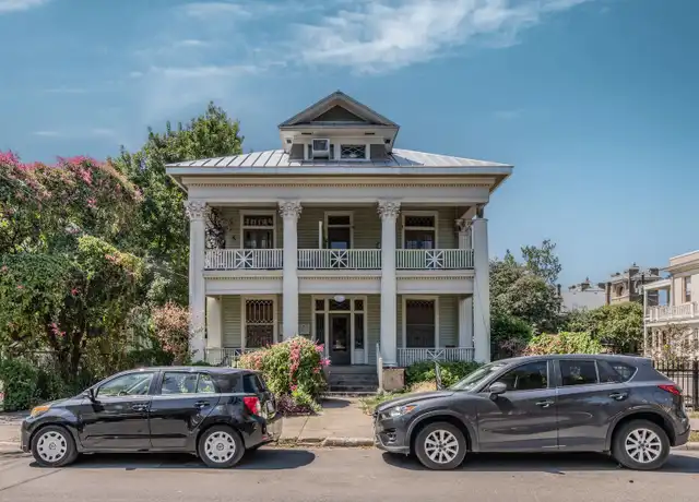 Property at ADAMS STREET APARTMENTS - 111 Adams St, San Antonio, TX, 78210, 1 bed, 1 bath, [object Object]