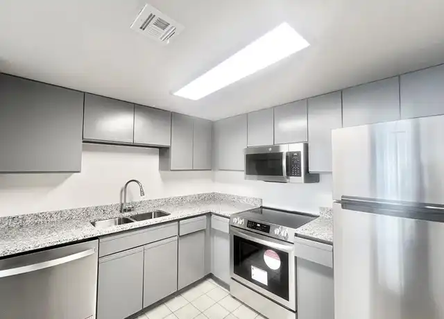 Property at 2016 Main St #703, Houston, TX, 77002, 1 bed, 1 bath, [object Object]