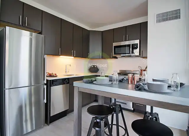 Property at 135 W Superior St Unit 1008, Chicago, IL, 60654, 2 beds, 2 baths, [object Object]