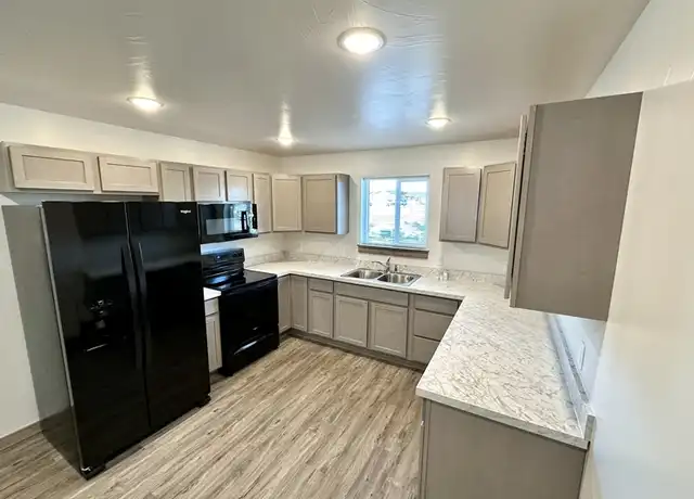 Property at 3185 Queen Anns St Unit 1, Helena, MT, 59602, 2 beds, 1 bath, [object Object]