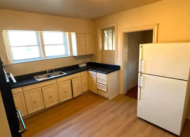 Property at 4022 Nebraska Ave Unit a, St. Louis, MO, 63118, 1 bed, 1 bath, [object Object]