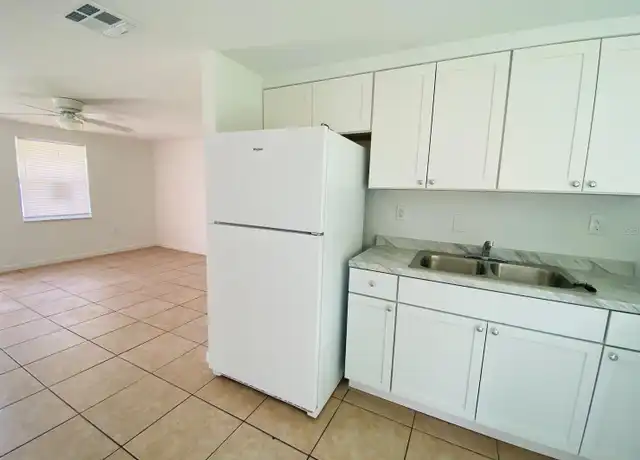 Property at 219 W Ann St, Punta Gorda, FL, 33950, 2 beds, 1 bath, [object Object]