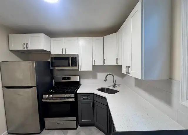 Property at 299 Quail St Unit 4, Albany, NY, 12208, 1 bed, 1 bath, [object Object]