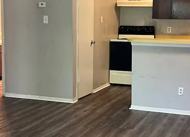 Property at 1410 Richmond Rd Unit 203, Texarkana, TX, 75503, 1 bed, 1 bath, [object Object]