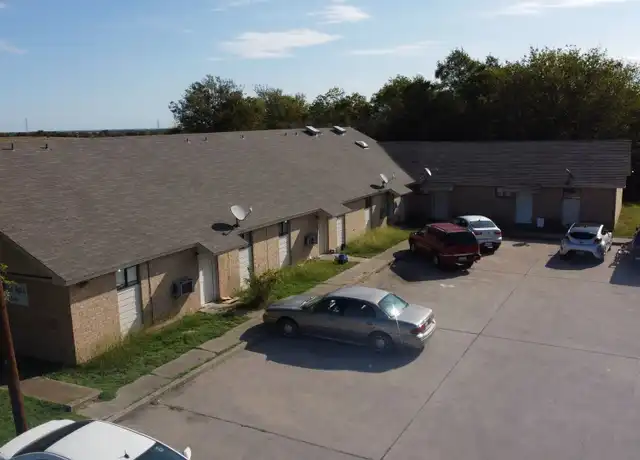 Property at 715 N 20th St Apt 9, Temple, TX, 76501, 2 beds, 1 bath, [object Object]