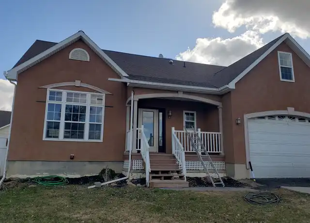 Property at 929 W Bell St, Rangely, CO, 81648, 5 beds, 3 baths, [object Object]