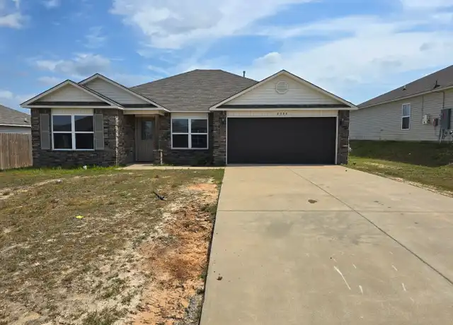 Property at 4008 Kings River Trl, Bauxite, AR, 72011, 4 beds, 2 baths, [object Object]