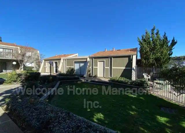 Property at 1611 Alvarado Ave #4, Walnut Creek, CA, 94597, 2 beds, 1 bath, [object Object]