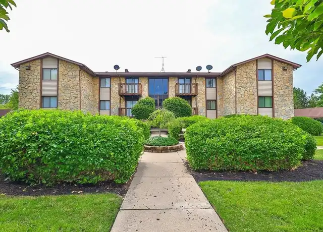 Property at 4070 Independence Dr Unit 1C, Cincinnati, OH, 45255, 2 beds, 1 bath, [object Object]