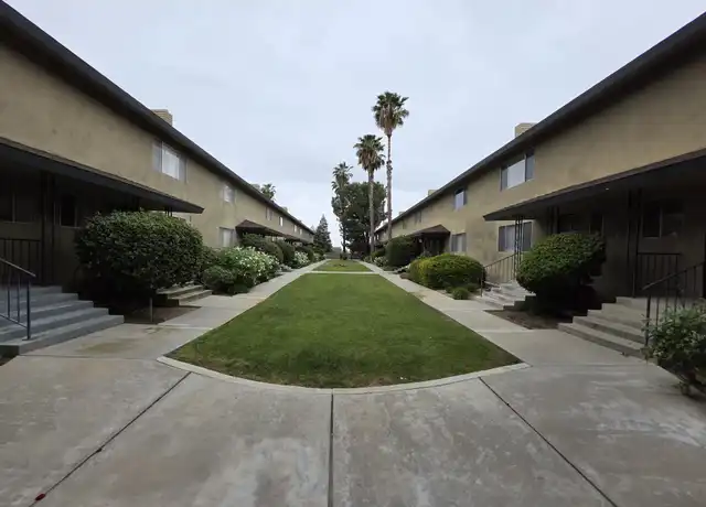 Property at 2508 Oswell St Unit 2 bedroom, Bakersfield, CA, 93306, 2 beds, 1.5 baths, [object Object]