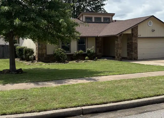 Property at 3112 S Oak Ave, Broken Arrow, OK, 74012, 3 beds, 2 baths, [object Object]