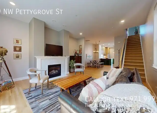 Property at 2209 NW Pettygrove St, Portland, OR, 97210, 3 beds, 3.5 baths, [object Object]
