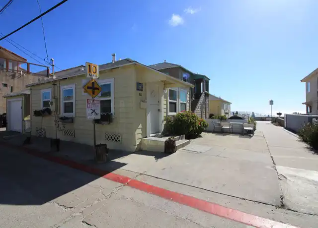 Property at 711 Seagirt Ct, San Diego, CA, 92109, 1 bed, 1 bath, [object Object]