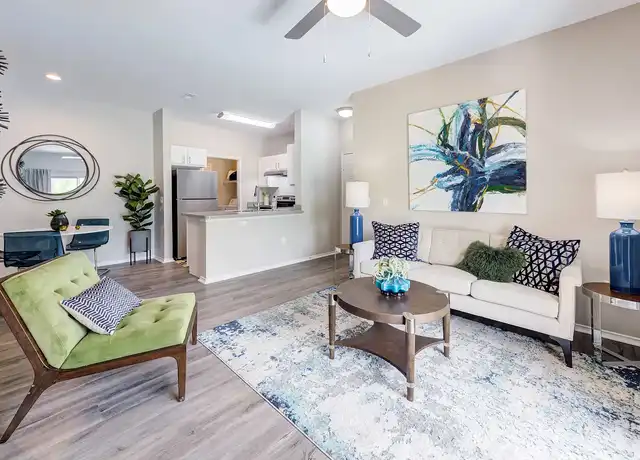 Property at Avalon Oaks Apartments - 1820 Holt Rd, Columbus, OH, 43228, 1 bed, 1 bath, [object Object]