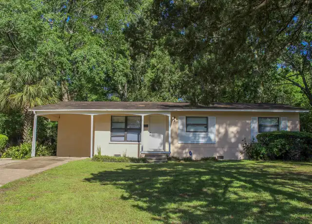 Property at 811 S Lipona Rd, Tallahassee, FL, 32304, 3 beds, 3 baths, [object Object]