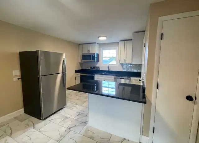 Property at 12 Holt Rd #4, Buzzards Bay, MA, 02532, 2 beds, 1 bath, [object Object]