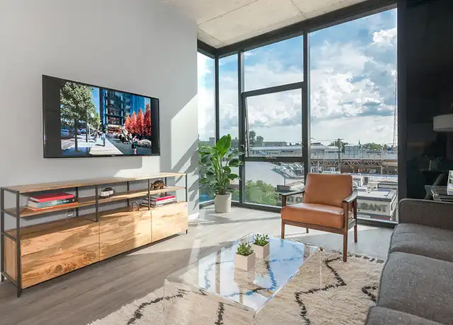 Property at 2733 W Belden Ave Unit 305, Chicago, IL, 60647, 1 bed, 1 bath, [object Object]