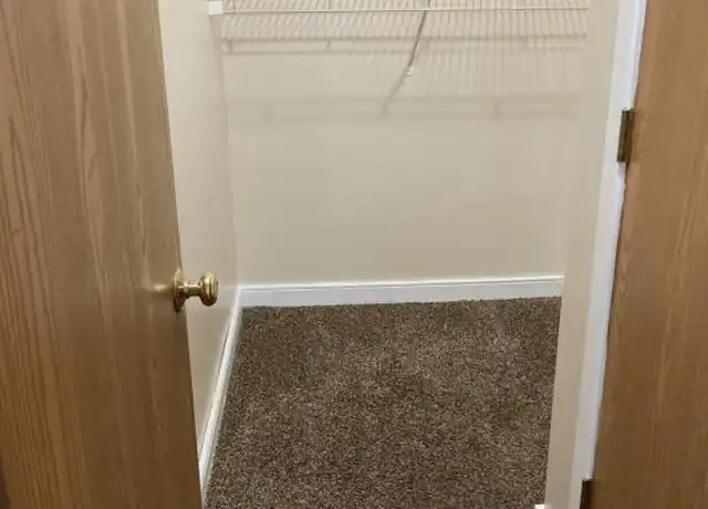 Property at 202 E Simpson St, Troy, OH, 45373, 2 beds, 1 bath, [object Object]