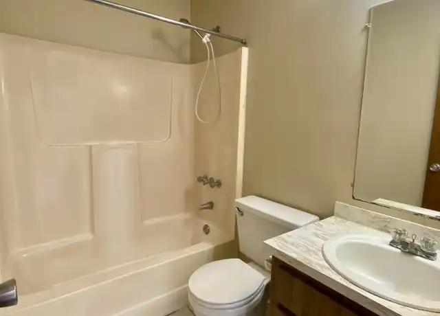 Property at 20004 Suncrest Dr, Brooksville, FL, 34601, 2 beds, 1 bath, [object Object]