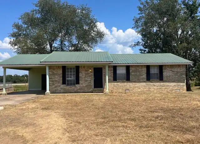 Property at 2367 S Elmira Ave, Russellville, AR, 72802, 3 beds, 1.5 baths, [object Object]