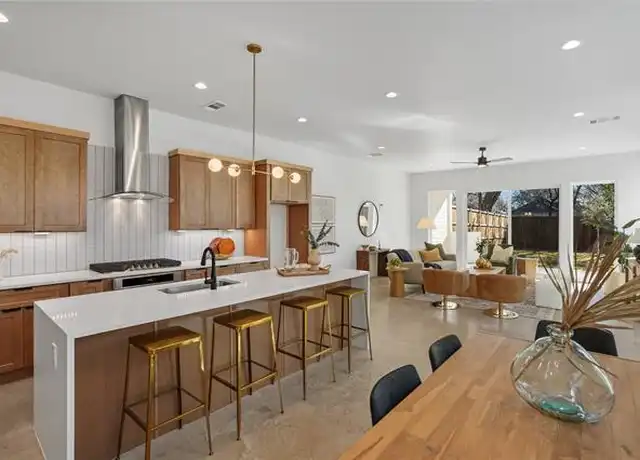 Property at 5308 Terry St, Dallas, TX, 75223, 3 beds, 3.5 baths, [object Object]