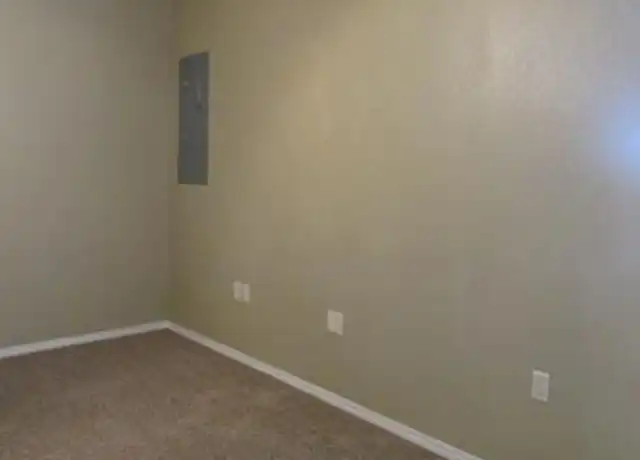 Property at 710 S 19th St Unit 4, Fort Smith, AR, 72901, 1 bed, 1 bath, [object Object]