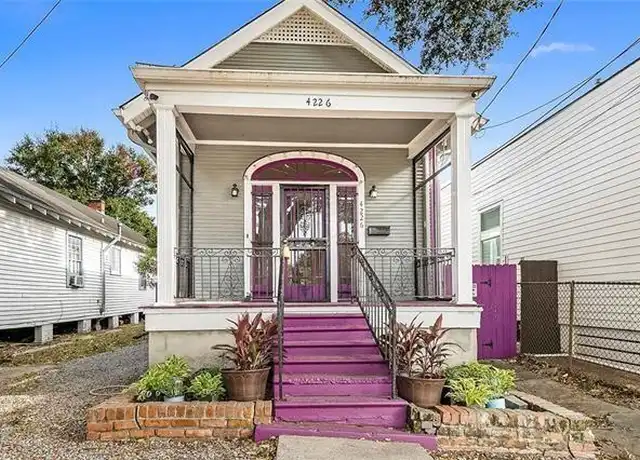 Property at 4226 S Carrollton Ave, New Orleans, LA, 70119, 2 beds, 2 baths, [object Object]