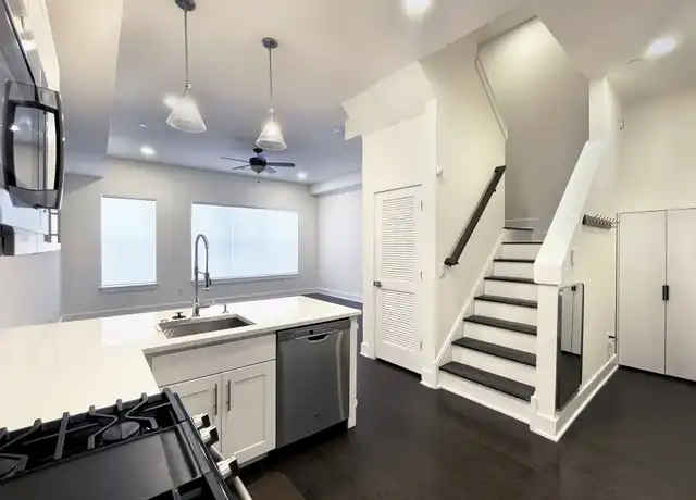 Property at 514 W Montgomery Ave #7, Philadelphia, PA, 19122, 2 beds, 2 baths, [object Object]