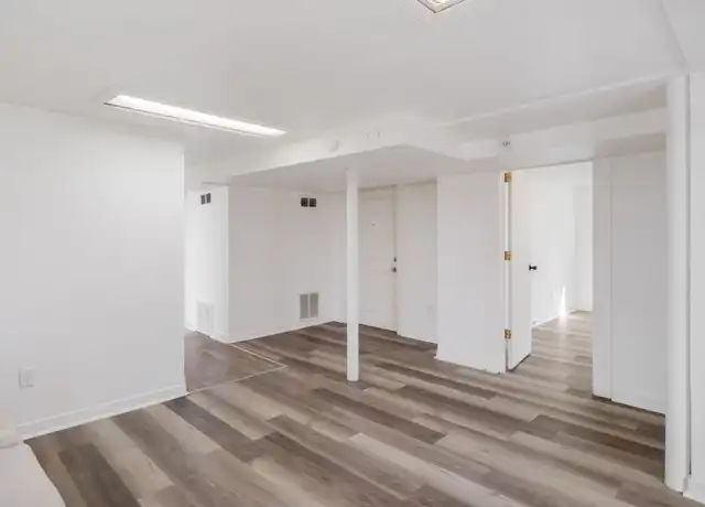 Property at 1506 Philo Rd, Urbana, IL, 61802, 1 bed, 1 bath, [object Object]